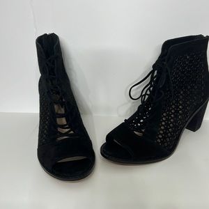 Vince Camuto lace up bootie. Like New Condition.